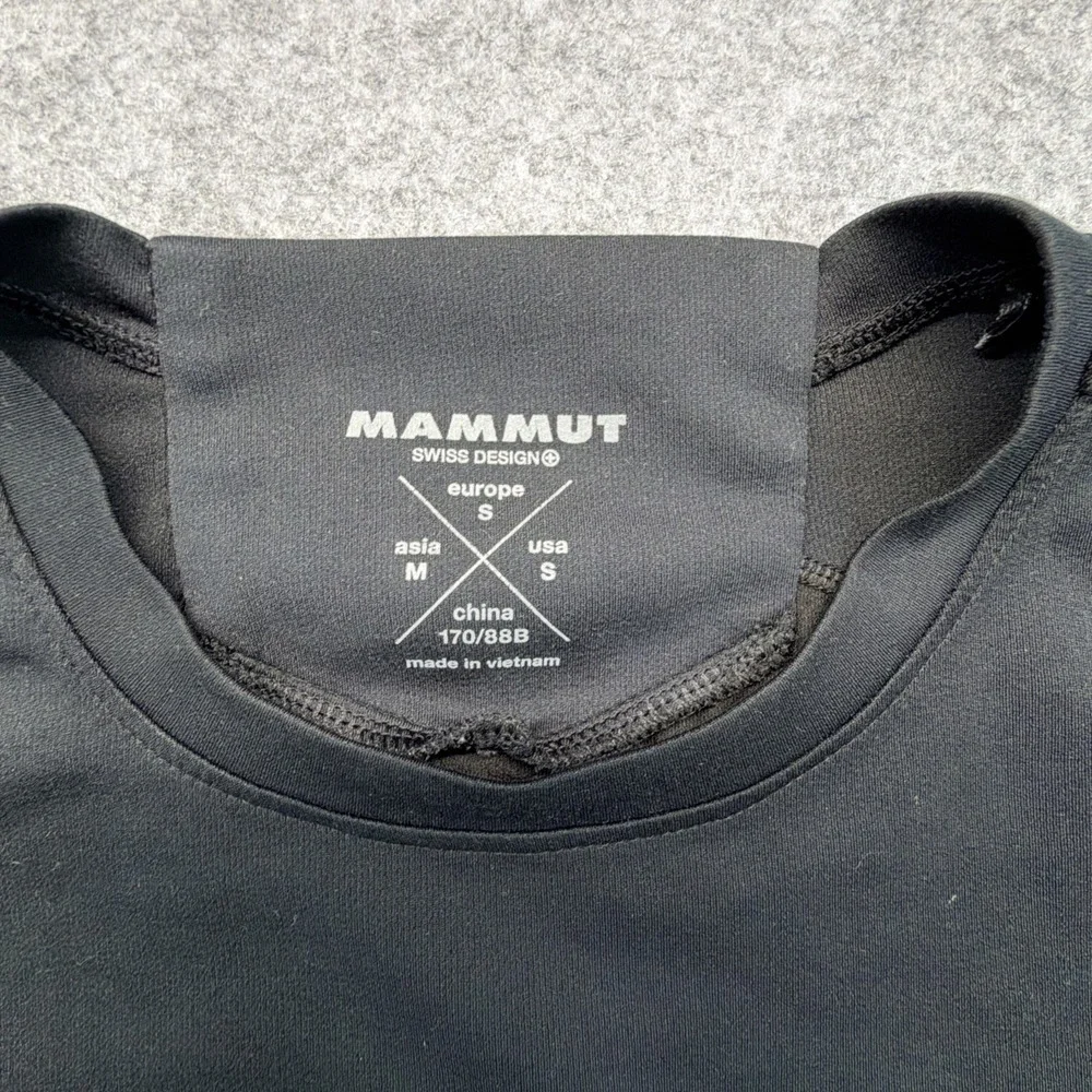 Mammut Polartec T Shirt Mens Small Black Technical Hiking Outdoor Top Base Layer